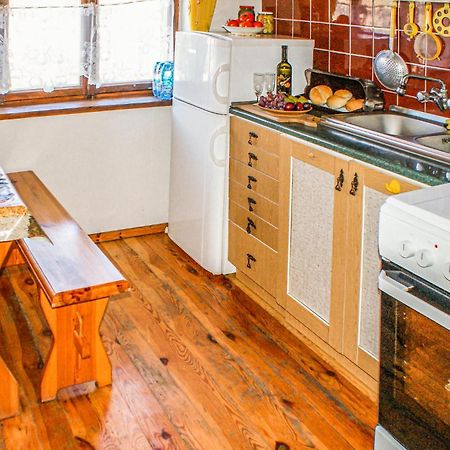4 Bedroom Amazing Home In Biskupiec Biesowko Luaran gambar