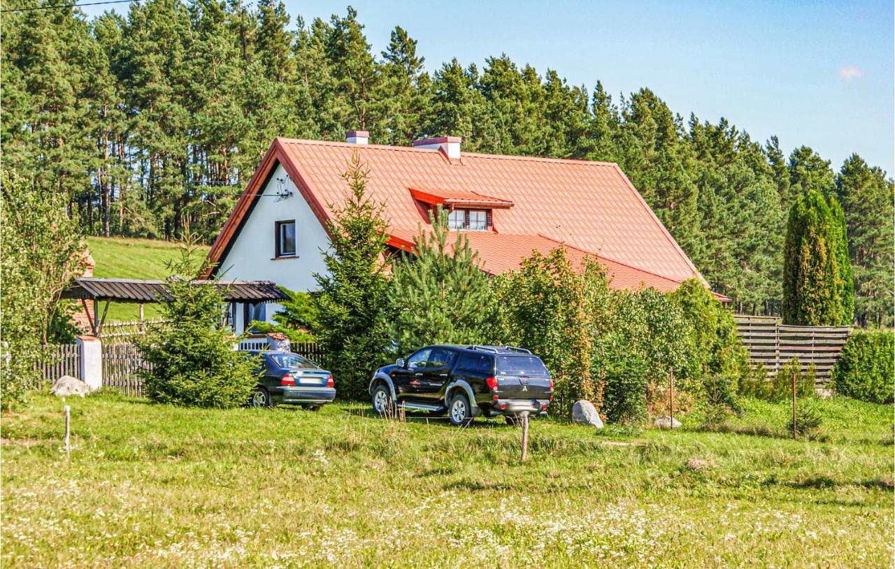 4 Bedroom Amazing Home In Biskupiec Biesowko Luaran gambar